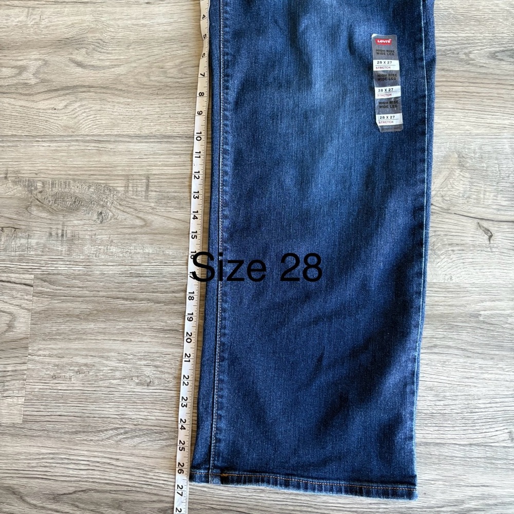 Levi's Women's Blue Flare & Wide Leg Jeans - Picture 11 of 15